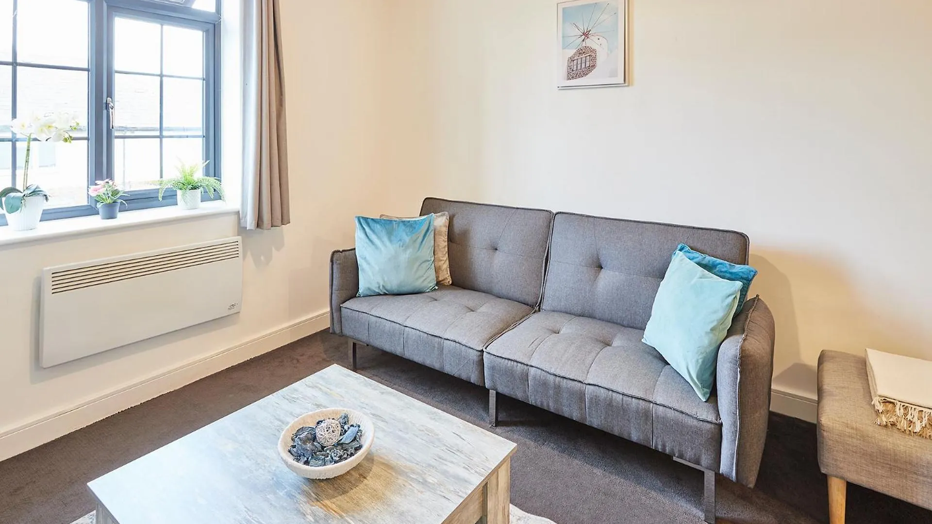 Nottingham Brand New 1Br Apt W/ Full Kitchen City Apartment